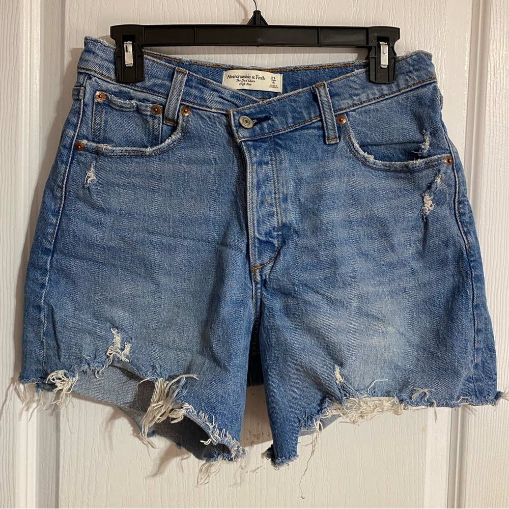 Abercrombie & Fitch Dad High Rise Crossover Distressed Jean Shorts Size 27
